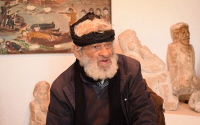 Σακουλας (Γιώργος Σκουλάς) Μιλώντας τη γλώσσα του τόπου, επικοινωνώντας τη γλώσσα του κόσμου